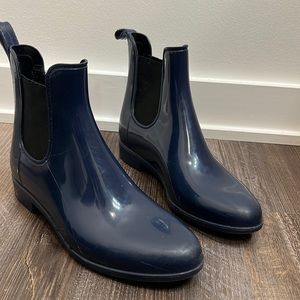 Sam Edelman Navy rain boots almost new. Minor scuff mark on right boot